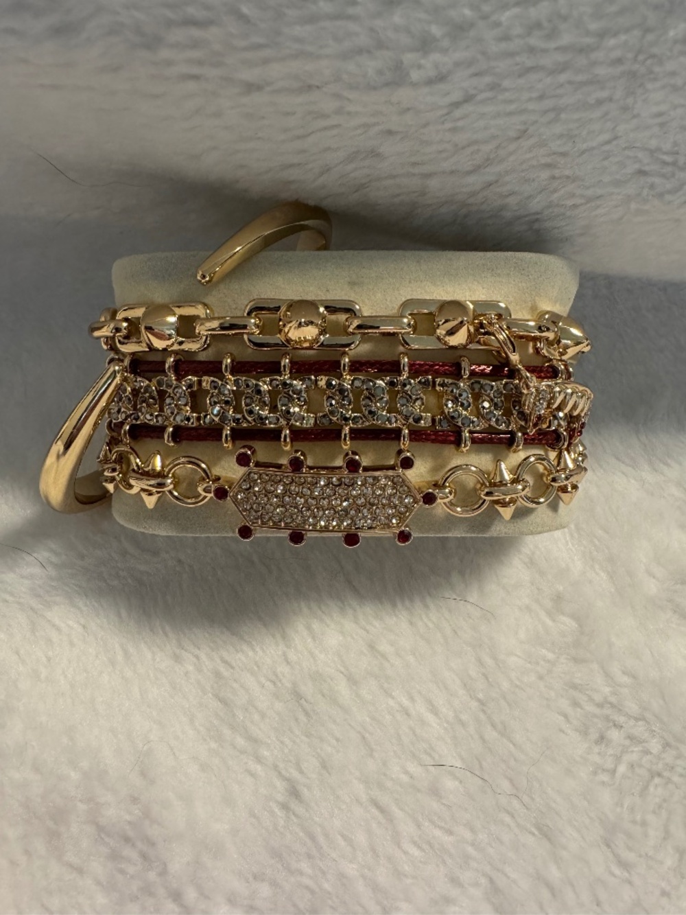 RARE UNICORN- ONLY 1 Of 500!!!  FANGS - Halloween 2025 Stack By BP (Not In Case)